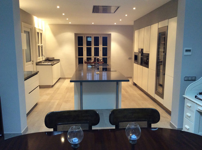 Image No.34-6 Bed House for sale