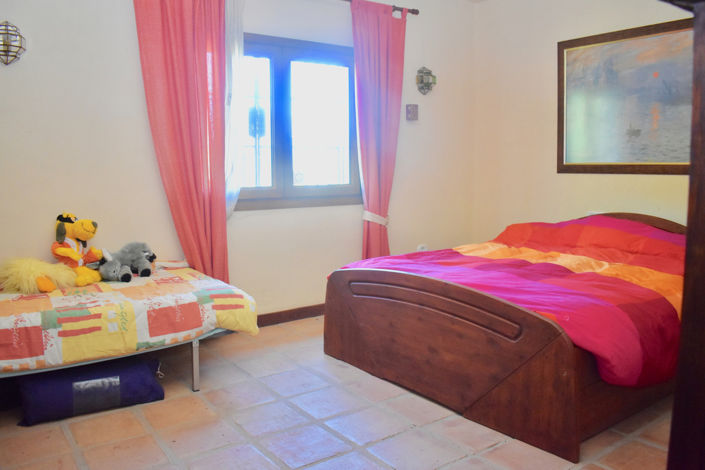 Image No.12-4 Bed Villa for sale