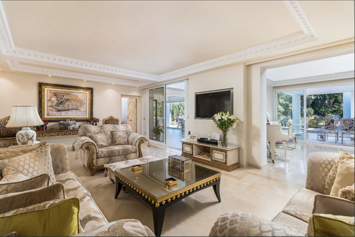 Image No.2-5 Bed House for sale