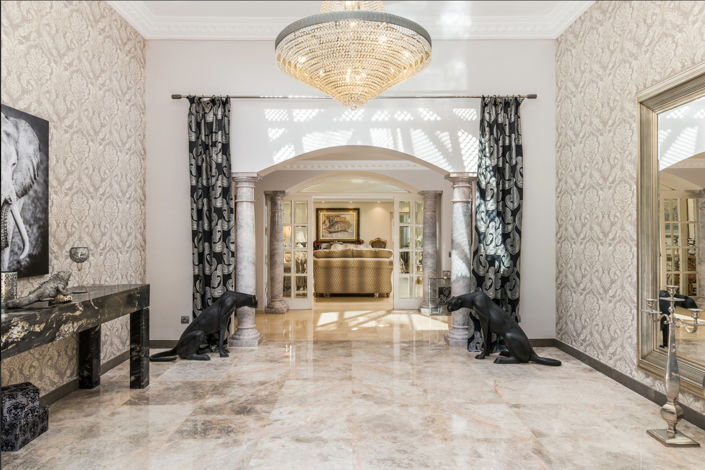 Image No.24-5 Bed House for sale