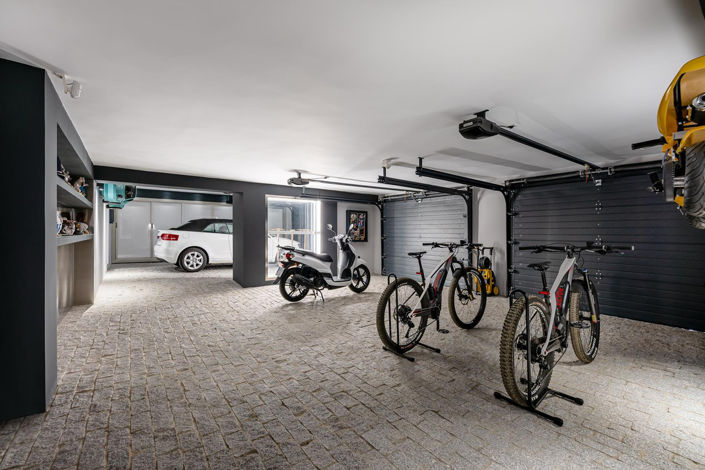 Image No.47-4 Bed House for sale