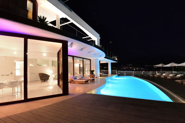 Image No.38-7 Bed House for sale