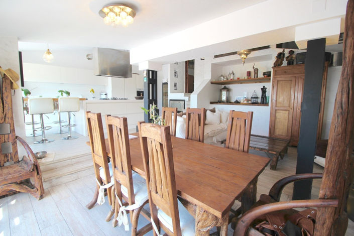 Image No.3-3 Bed House for sale