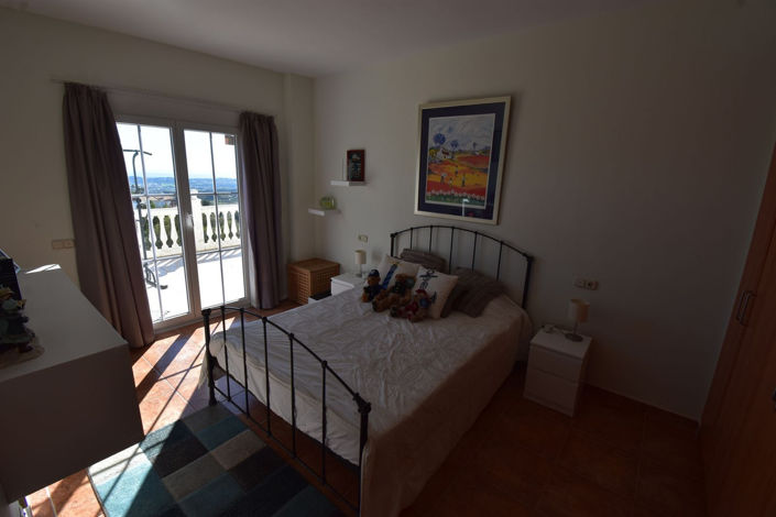 Image No.29-4 Bed House for sale