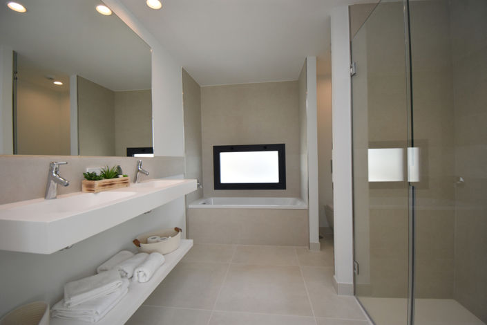 Image No.14-2 Bed Apartment for sale