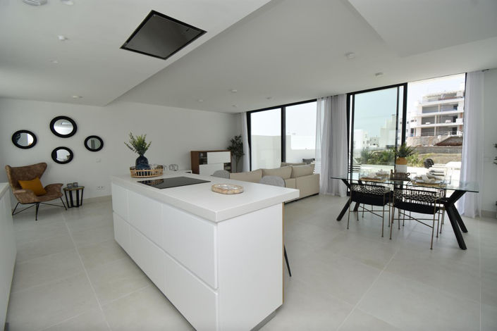 Image No.16-2 Bed Apartment for sale