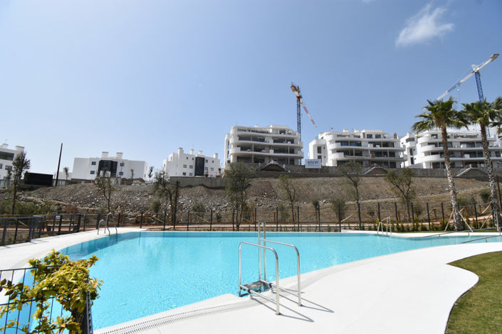 Image No.20-2 Bed Apartment for sale