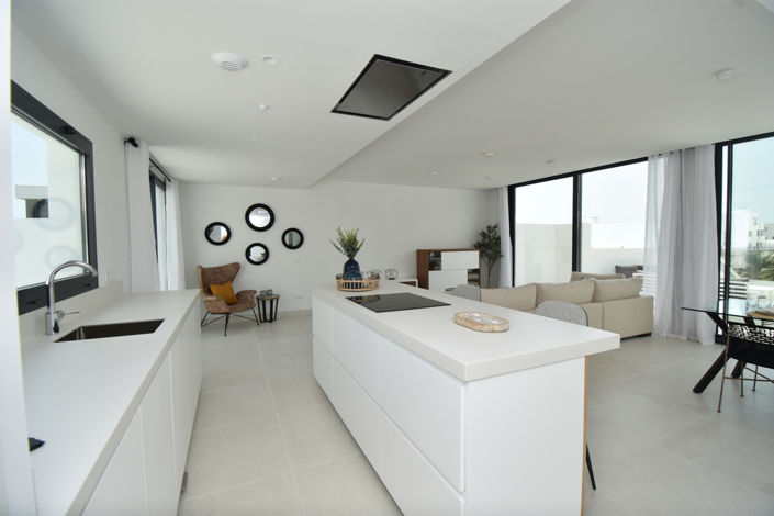 Image No.4-2 Bed Apartment for sale