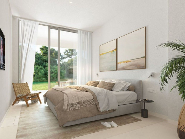 Image No.13-3 Bed House for sale