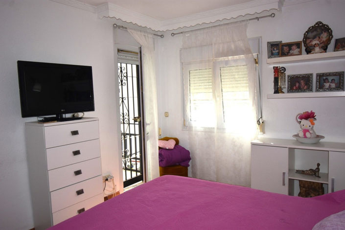 Image No.5-4 Bed Townhouse for sale