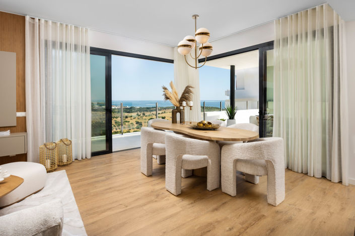 Image No.10-2 Bed Property for sale