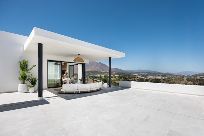 Image No.21-2 Bed Property for sale