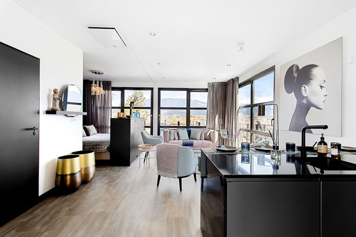 Image No.7-2 Bed Property for sale