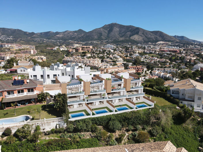 Image No.16-3 Bed Property for sale