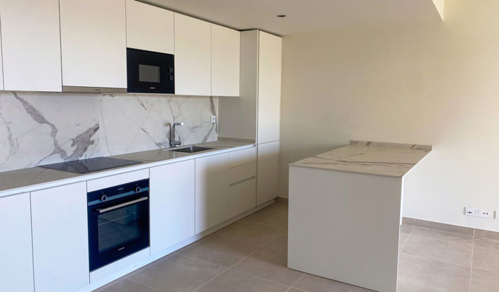 Image No.4-2 Bed Property for sale