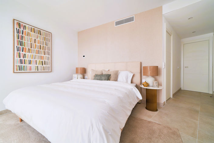 Image No.9-2 Bed Property for sale