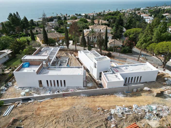 Image No.2-5 Bed Villa for sale