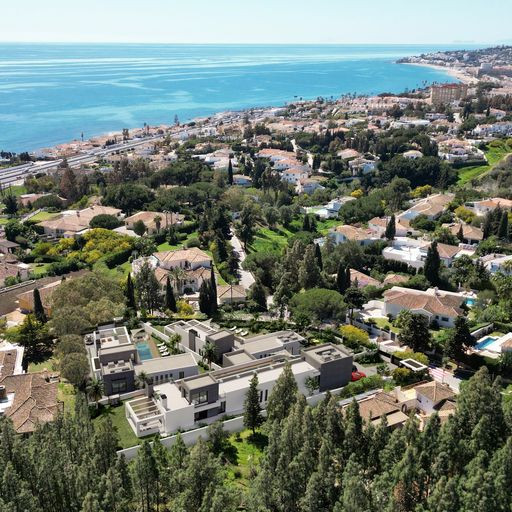 Image No.29-5 Bed Villa for sale