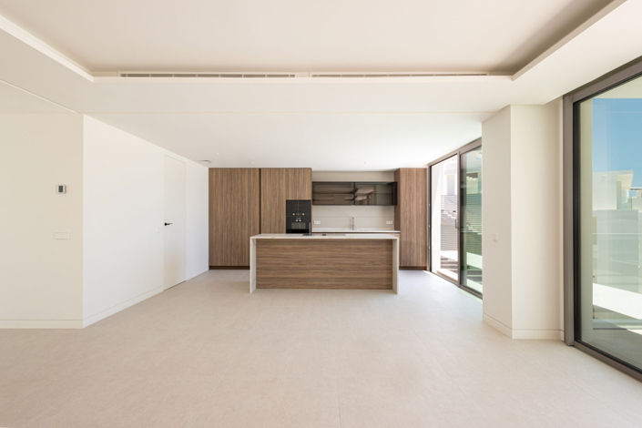 Image No.23-4 Bed Apartment for sale