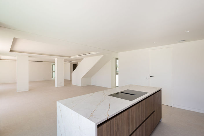 Image No.26-4 Bed Apartment for sale