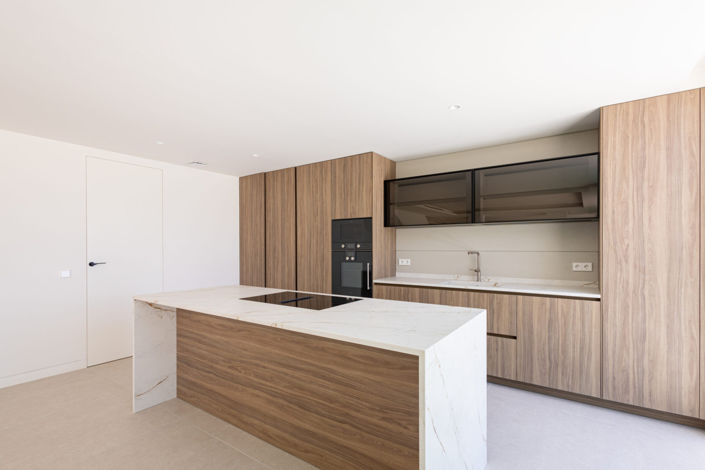 Image No.27-4 Bed Apartment for sale