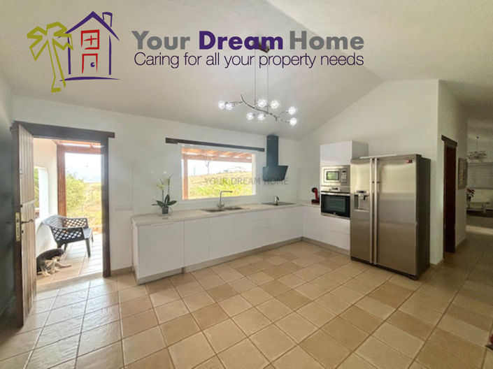 Image No.14-3 Bed House for sale