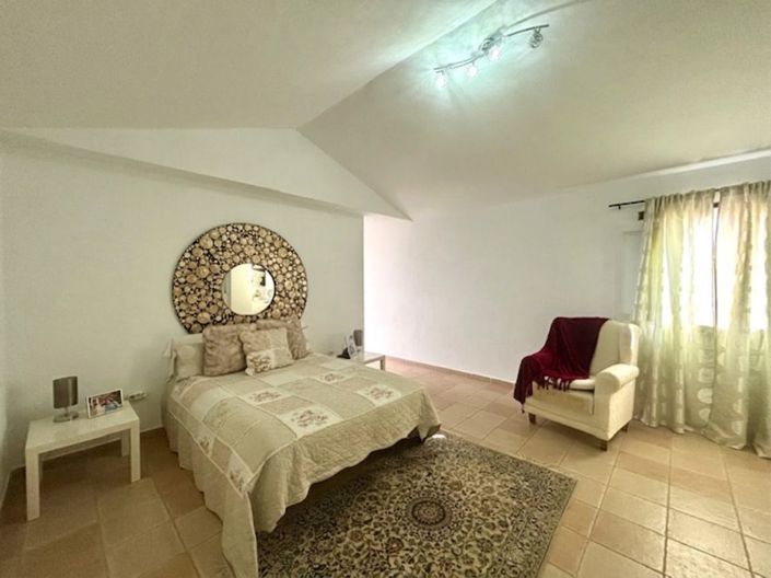 Image No.16-3 Bed Villa for sale
