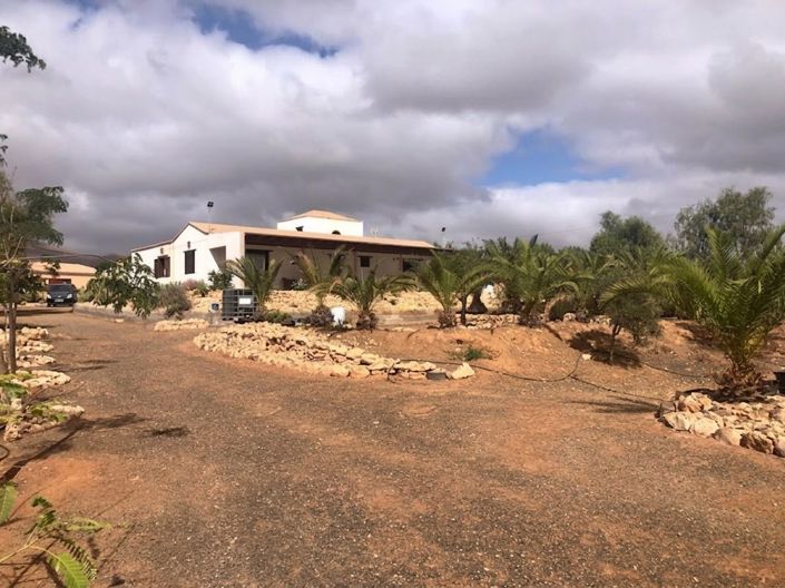 Image No.27-3 Bed Villa for sale