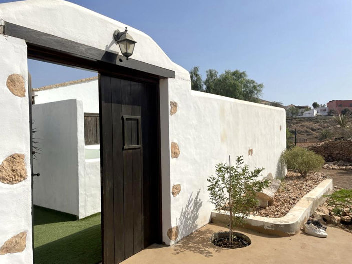 Image No.38-3 Bed Villa for sale