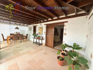 7-aa4cc561180b369757c0bb4af9886cd3