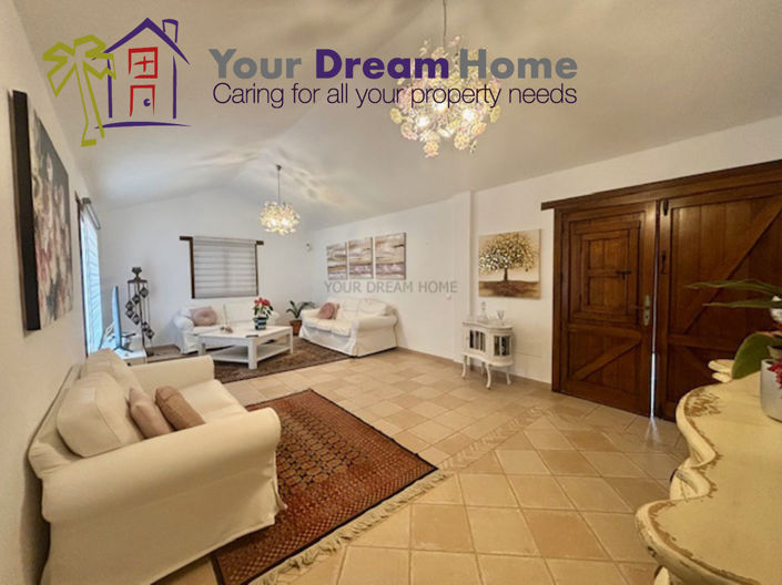 Image No.9-3 Bed House for sale