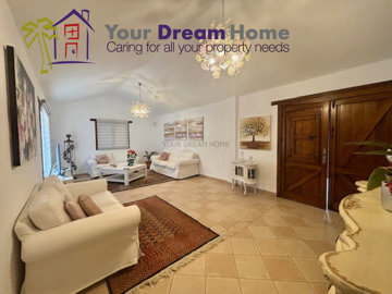 9-467d0cee5b725f3ef65f102a0c2e69c0