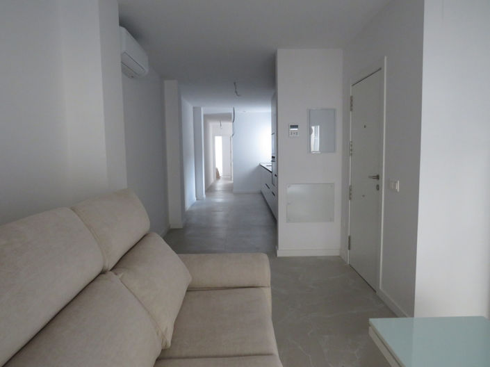 Image No.18-2 Bed Apartment for sale