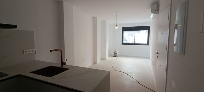 Image No.26-2 Bed Apartment for sale