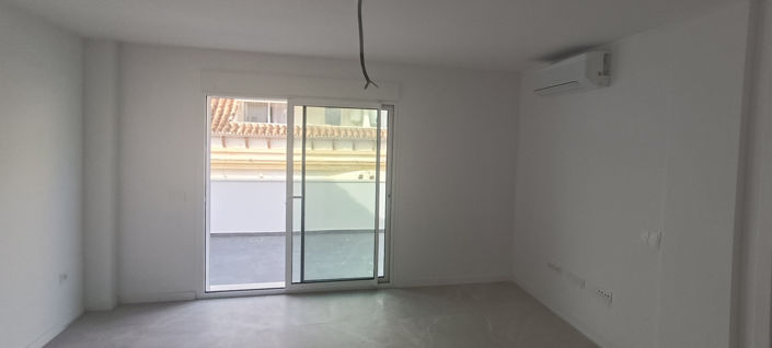 Image No.42-2 Bed Apartment for sale