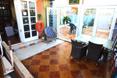 11-20939a0134ad724a8cb2a801094d15a4