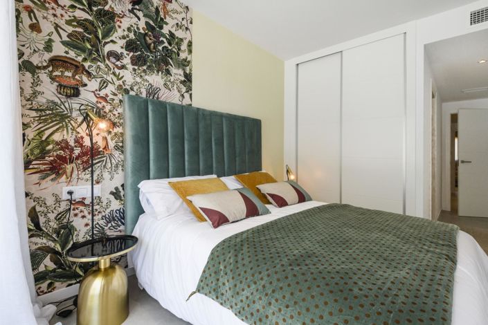 Image No.24-3 Bed Apartment for sale