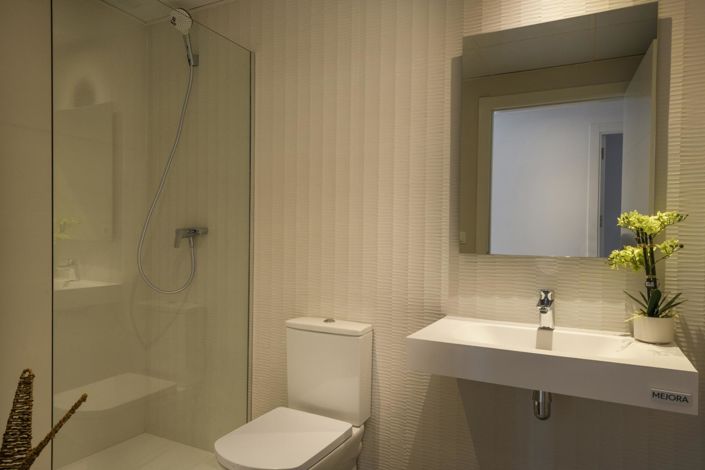 Image No.33-3 Bed Apartment for sale