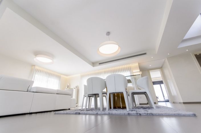 Image No.27-3 Bed Villa for sale