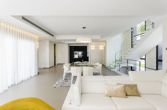 Image No.30-3 Bed House for sale