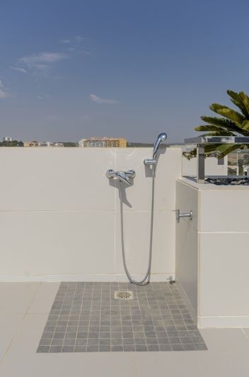 Image No.44-3 Bed Villa for sale