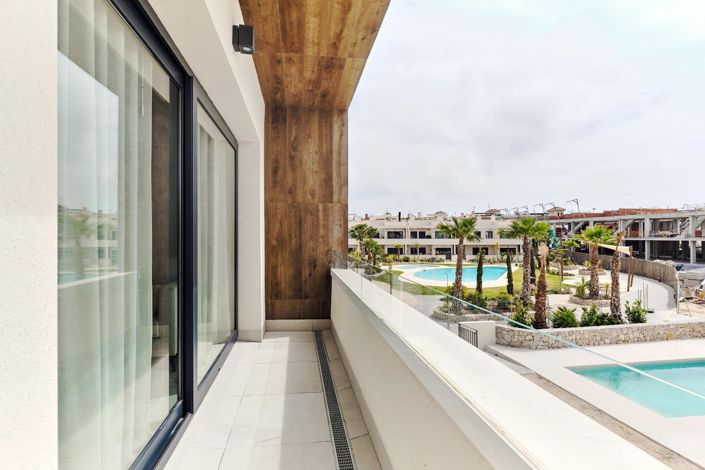 Image No.3-Bungalow de 2 chambres à vendre à Torrevieja