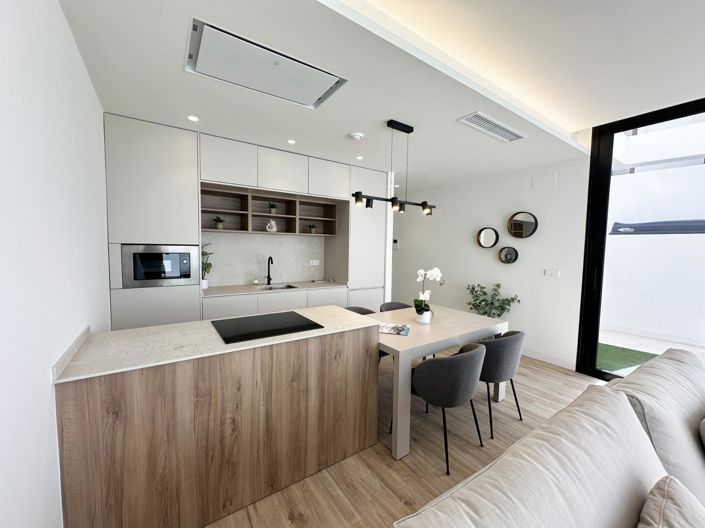 Image No.8-3 Bed Villa for sale