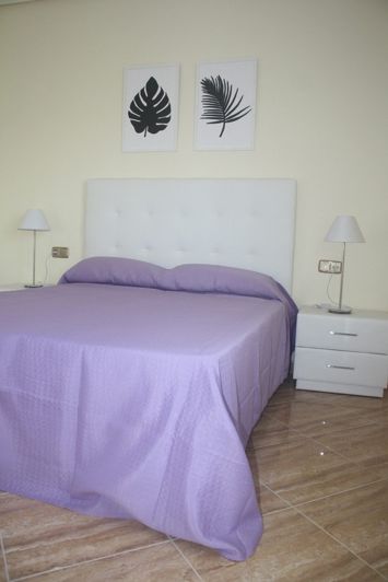 Image No.14-3 Bed House for sale