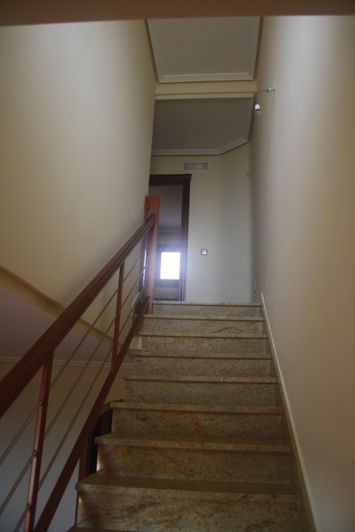Image No.19-2 Bed Property for sale