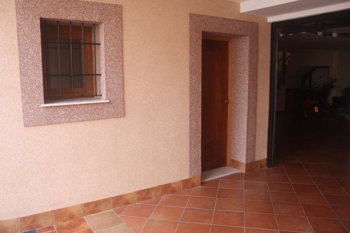 Image No.3-2 Bed Property for sale