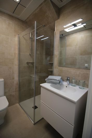 Image No.11-3 Bed Townhouse for sale