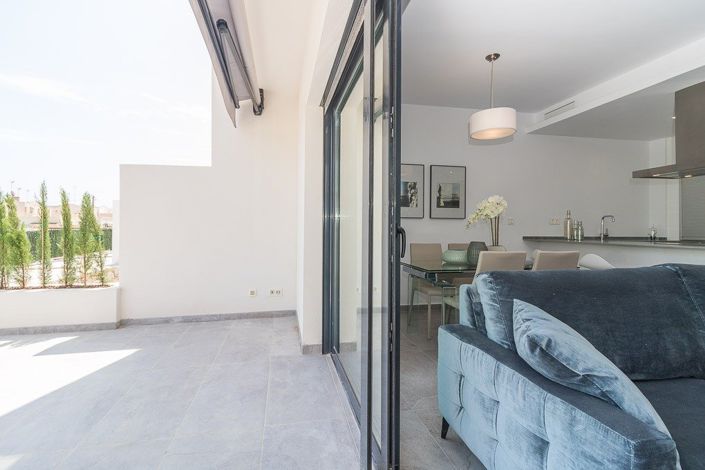 Image No.13-3 Bed House for sale