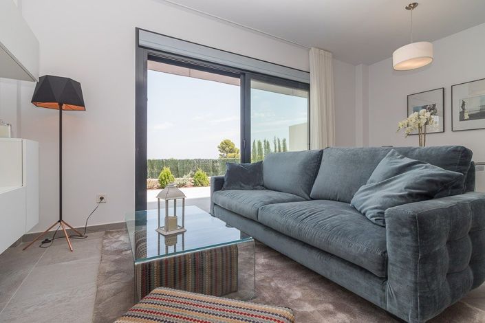 Image No.20-3 Bed House for sale
