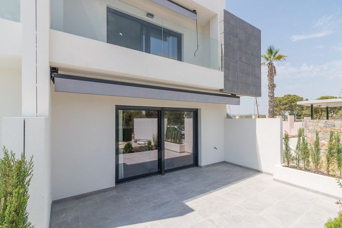 Image No.28-3 Bed House for sale